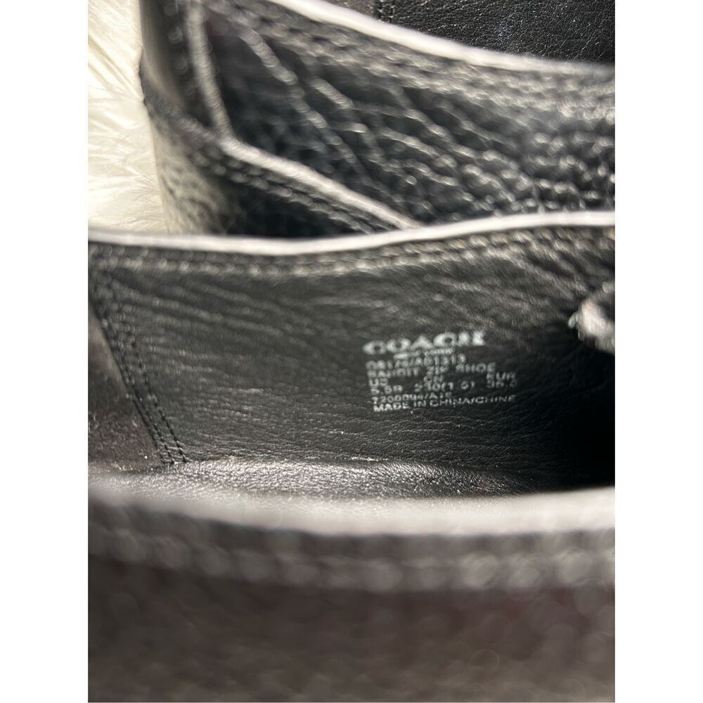 Coach Bandit Zip Pebble Booties size 5.5 black leather with zipper upfront - Picture 4 of 6